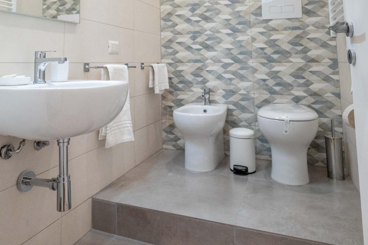 Costa Suites Palermo Esterno foto