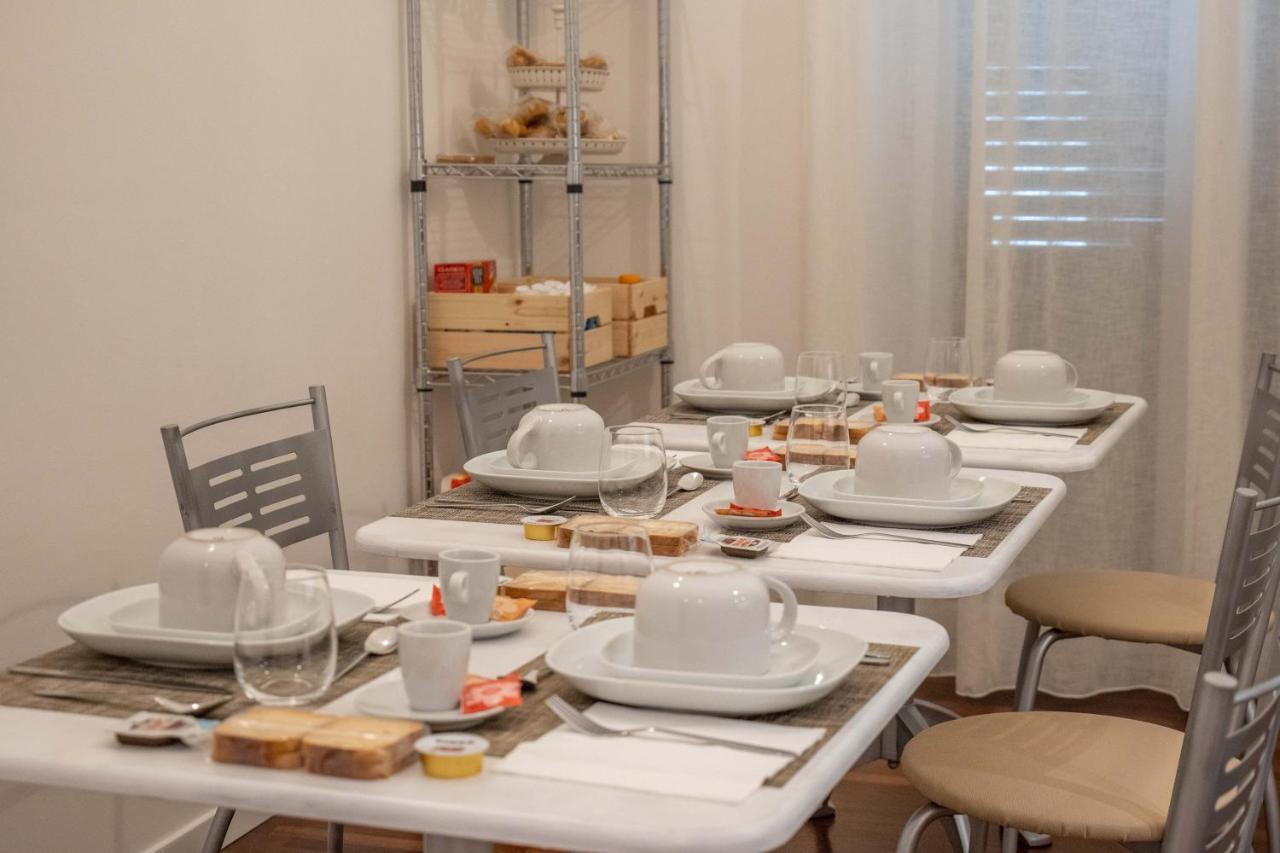 Costa Suites Palermo Esterno foto